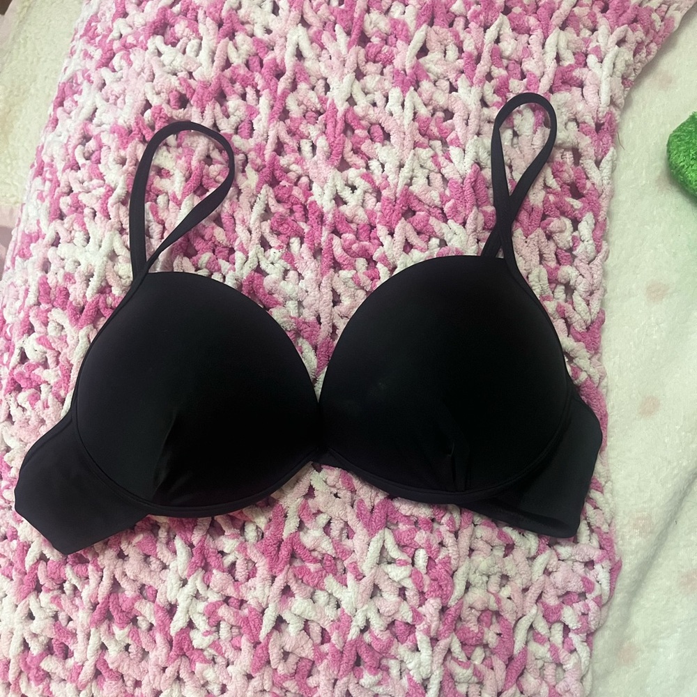 Breeze Black Bikini Tops, Size XL